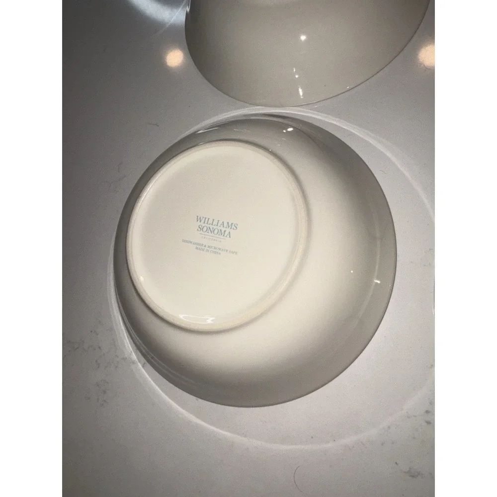 Set Of 4 Williams Sonoma Damask Bunny Cereal SOUP BOWL Blue Floral Rabbit  7.5